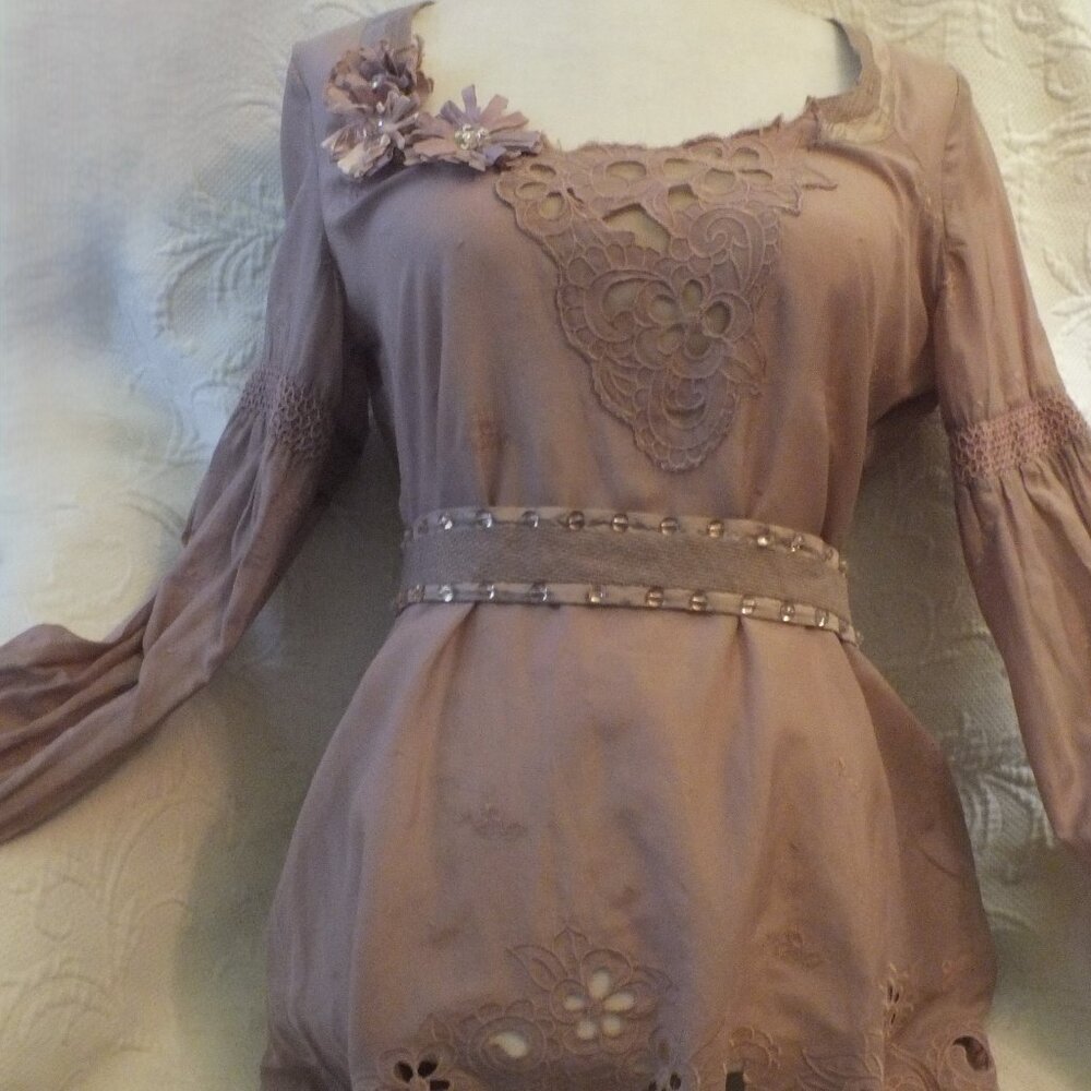 Vintage Embroidered Romantic Long Sleeve Top in Lilac with Beaded Belt by Patric - Picture 2 of 14